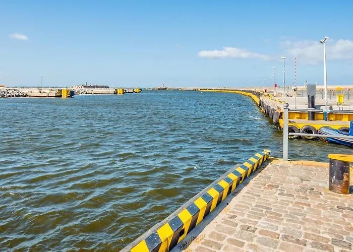 Kapitanska, Sun & Snow